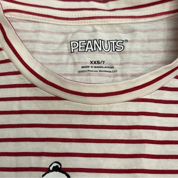 Peanuts Top - Picture 3 of 6